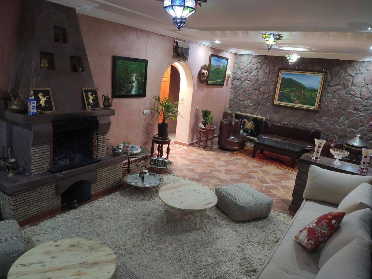 Auberge Laurier Rose أوريكا المظهر الخارجي الصورة